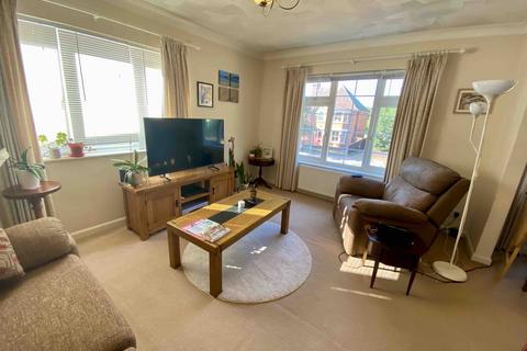 3 bedroom apartment for sale, Beatrice Avenue, Old Felixstowe, IP11