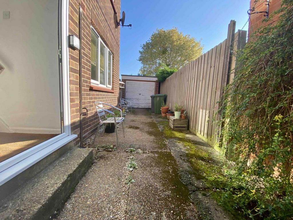 Private courtyard