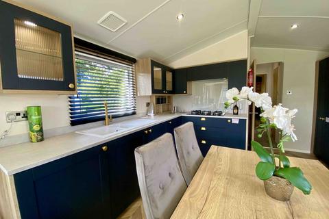 2 bedroom park home for sale, The Oaks Holiday Park, Chapel Road, IP10