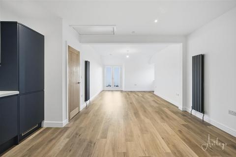 2 bedroom apartment for sale, 144 Overland Road, Mumbles, Swansea