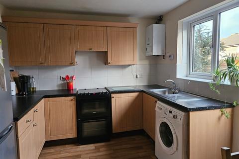 2 bedroom house to rent, Crows Grove, Bristol BS32