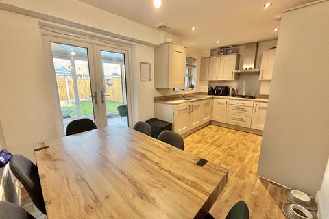 3 bedroom semi-detached house for sale, Shepherd Road, St Annes FY8