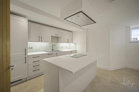 1 bedroom apartment for sale, 144 Overland Road, Mumbles, Swansea