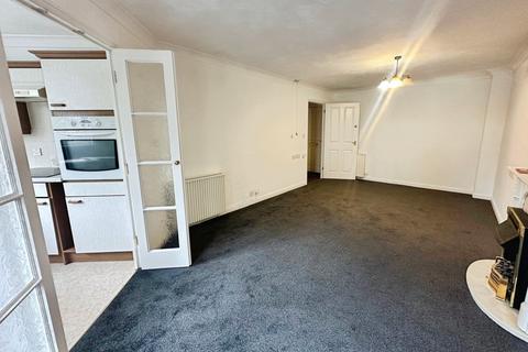 undefined, Long Lane, Chester CH2