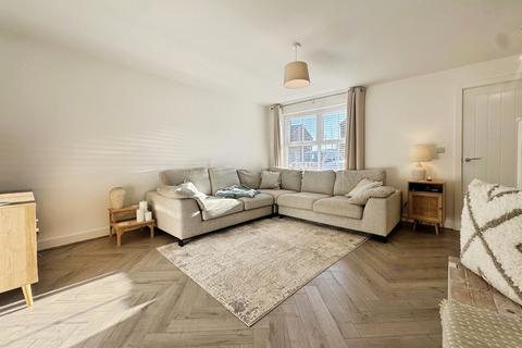 3 bedroom semi-detached house for sale, Lampman Way, Worksop S81