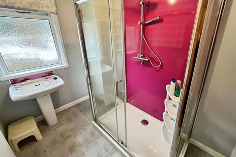 2 bedroom bungalow for sale, Royd View, Hebden Bridge HX7