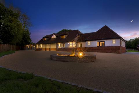 undefined, King Hill, West Malling ME19