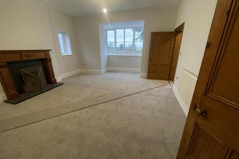 4 bedroom detached house to rent, Hollin Lane, Nantwich CW5