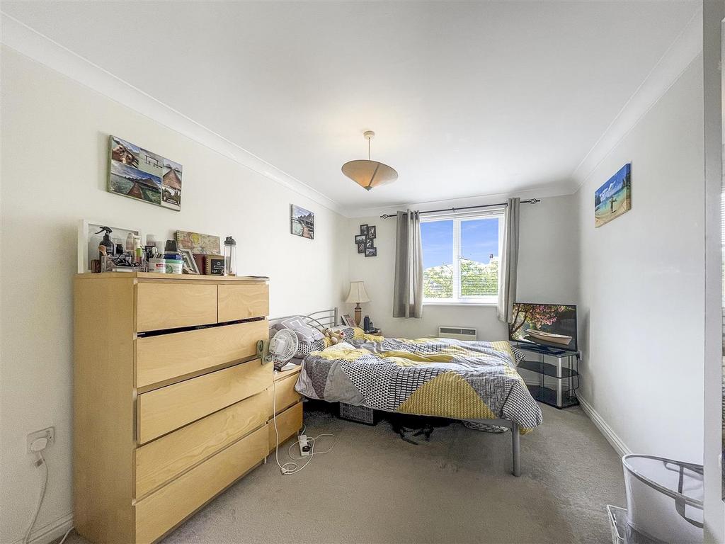 Master Bedroom 1