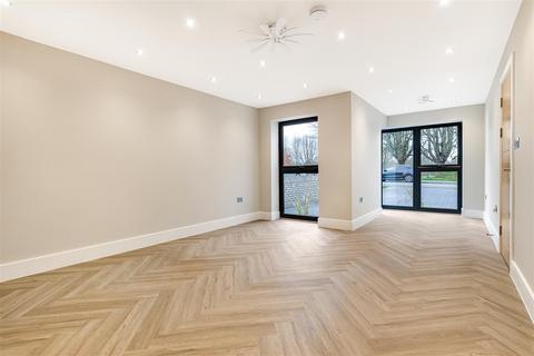 undefined, Nightingale Avenue, Cambridge CB1