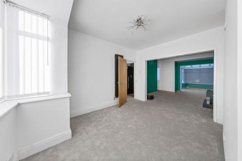 3 bedroom end of terrace house for sale, Old Liverpool Road, Warrington, WA5