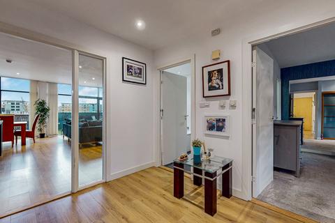 undefined, Lancefield Quay, Finnieston