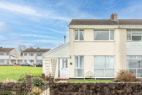 undefined, St Annes Gardens, Maes y Cwmmer CF82