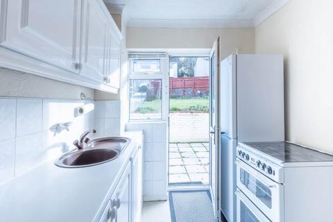 undefined, St Annes Gardens, Maes y Cwmmer CF82