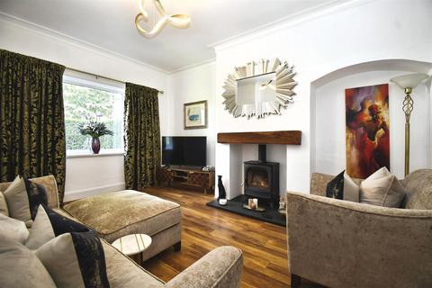 3 bedroom semi-detached house for sale, James Reckitt Avenue, Hull
