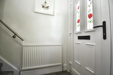 3 bedroom semi-detached house for sale, James Reckitt Avenue, Hull