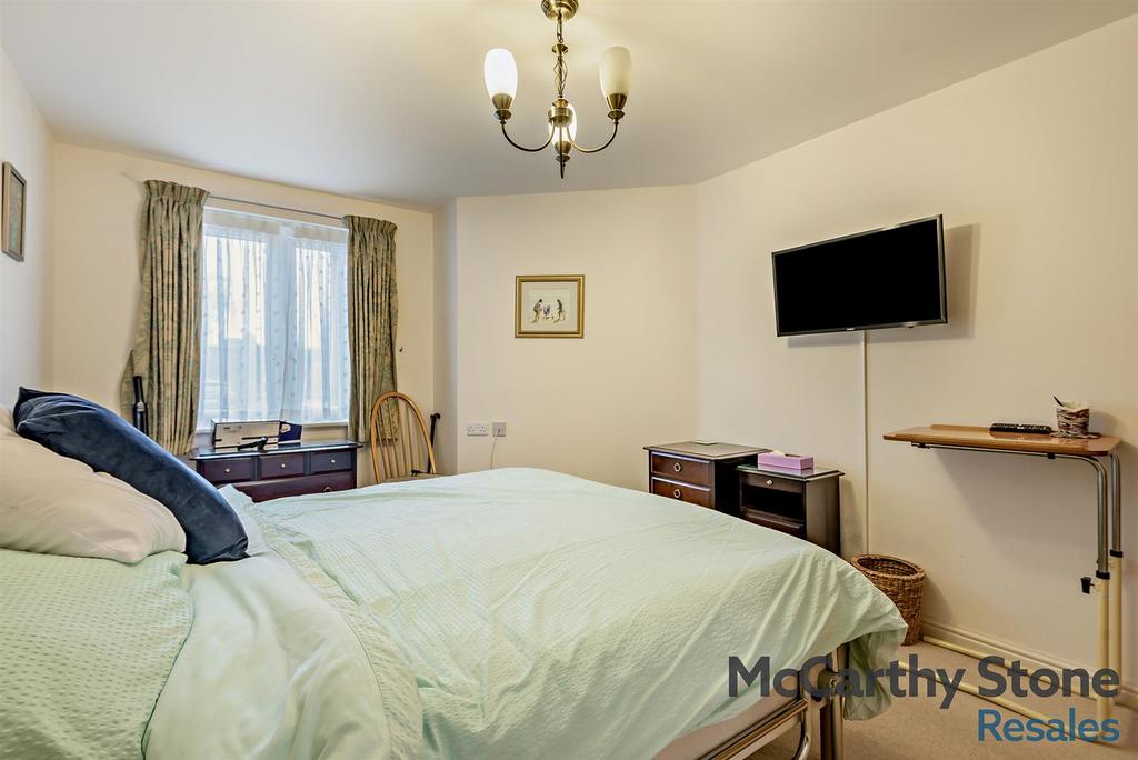 8673918-interior06-800.jpg