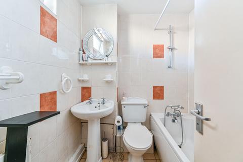 1 bedroom apartment to rent, Lopez House, 2 Willington Road, London