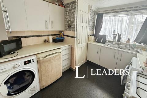 3 bedroom house to rent, Ludbrook Road, ST4