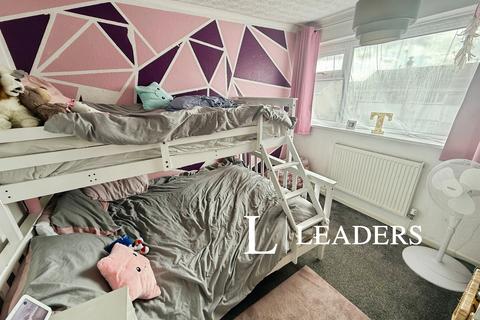 3 bedroom house to rent, Ludbrook Road, ST4