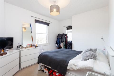 1 bedroom flat to rent, North Villas, London, NW1