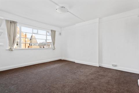 2 bedroom flat to rent, Forest Hill Road, London, SE22
