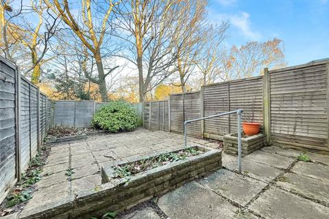 3 bedroom terraced house for sale, Hatherwood, Yateley, Hampshire