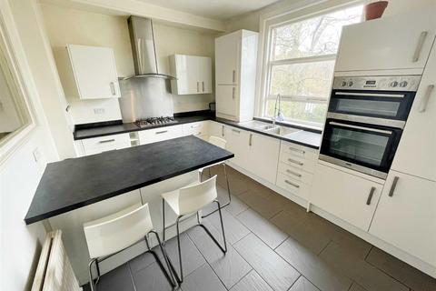 2 bedroom apartment to rent, Parkfield Road South, Didsbury, Manchester