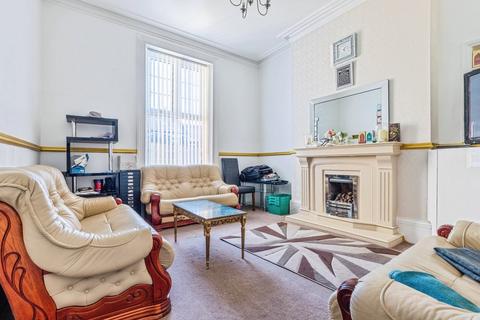 5 bedroom end of terrace house for sale, Fairfield Road, Bradford BD8