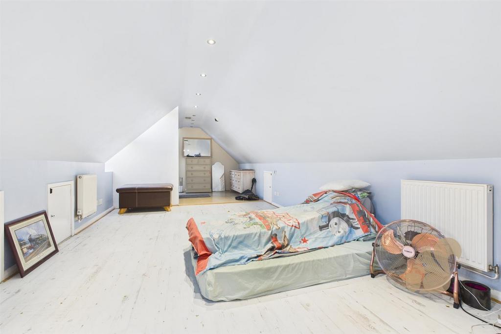 Main bedroom bungalow