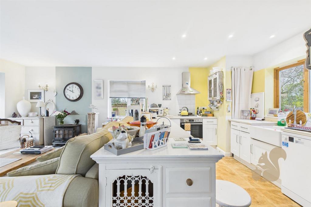 Lounge/kitchen annex