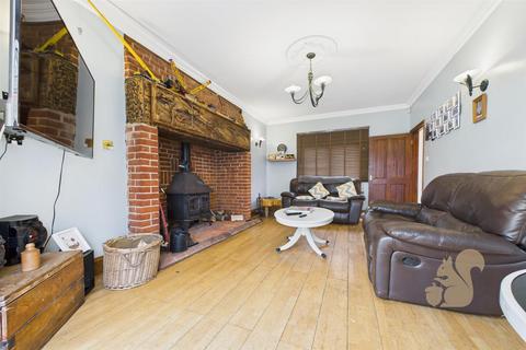5 bedroom detached house for sale, The Strood, Colchester CO5