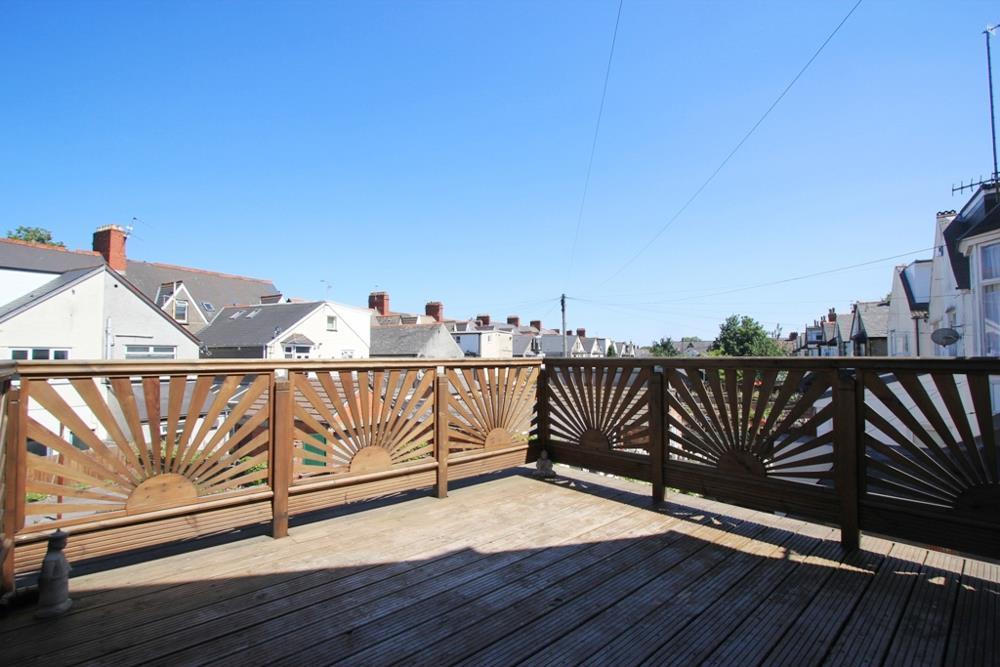 3, 16 Marlborough Road LR-1.jpg