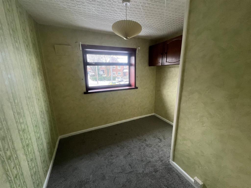 Bed 3.jpg