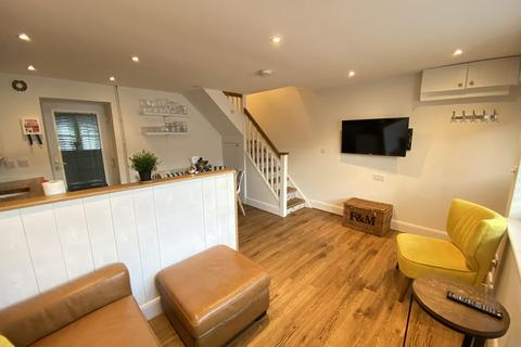 2 bedroom terraced house to rent, Mumbles, George Bank