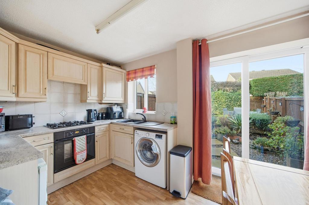 Dining kitchen