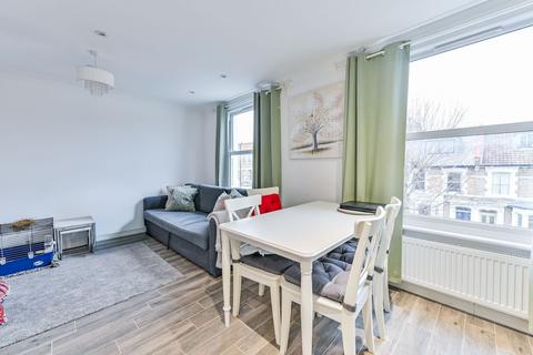 1 bedroom flat for sale, Springdale Road, Hackney, London, N16