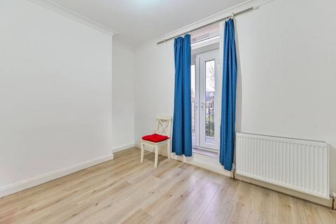 1 bedroom flat for sale, Springdale Road, Hackney, London, N16