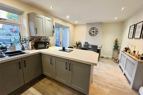 3 bedroom end of terrace house for sale, Burton Road, Swadlincote DE11