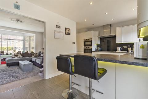 3 bedroom semi-detached house for sale, Ringmer Road, Worthing