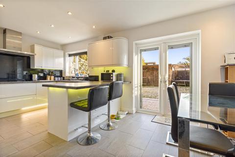 3 bedroom semi-detached house for sale, Ringmer Road, Worthing