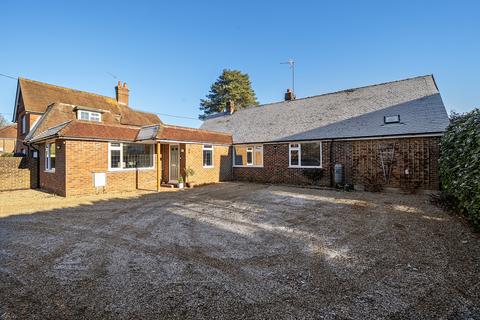 3 bedroom bungalow for sale, Guildford Road, Cranleigh, GU6