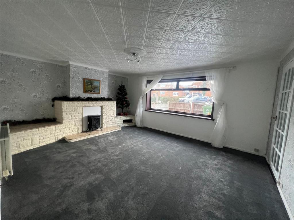 Living room 1.jpg