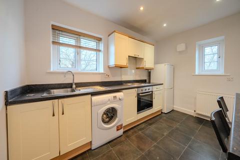 2 bedroom apartment for sale, Redesdale Gardens, Leeds, West Yorkshire