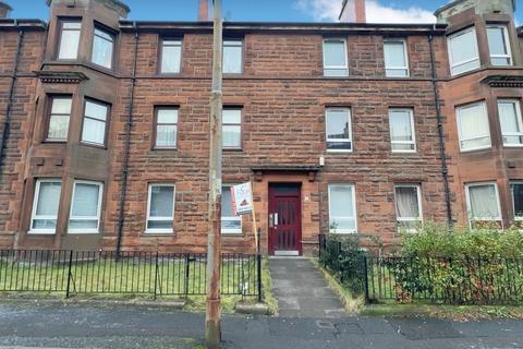 3 bedroom flat to rent, Ardbeg Street, Govanhill