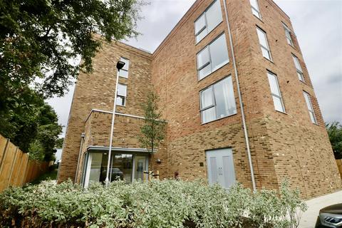 2 bedroom apartment to rent, Liberty Court, Dartford DA2