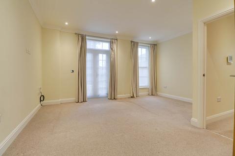 2 bedroom apartment to rent, Townsend Lane, Harpenden, AL5