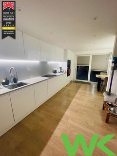 3 bedroom property for sale, Selkirk Close, West Bromwich, B71