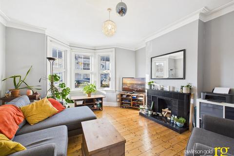 4 bedroom terraced house for sale, Rosslyn Crescent, Harrow