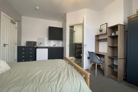 undefined, Room 6, 6 Garton End Road